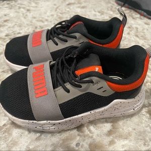 Puma boy shoes